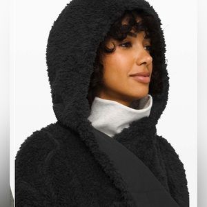 Lululemon Warmth Restore Sherpa Wrap